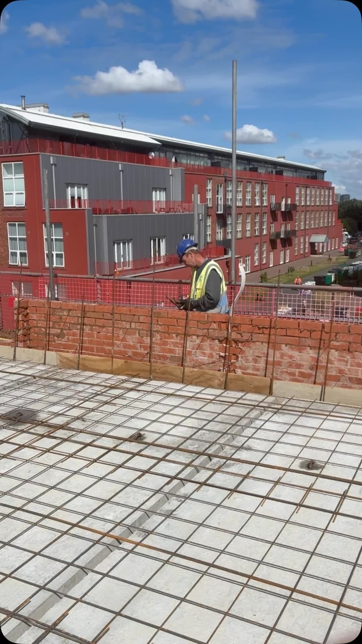 A dependable building contractor for commercial projects